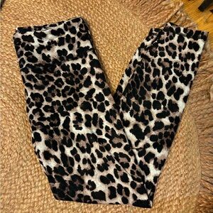 Full length cheetah leggings